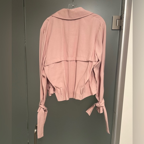 NWT- Sugar Lips- size Medium Cropped Moto Jacket - Picture 2 of 3